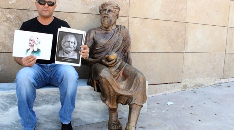 Οι Τούρκοι έφτιαξαν άγαλμα του Αναξαγόρα με το πρόσωπο Τούρκου ποιητή στη Σμύρνη!