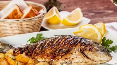Η κατανάλωση ψαριού περιορίζει τα συμπτώματα της ρευματοειδούς αρθρίτιδας