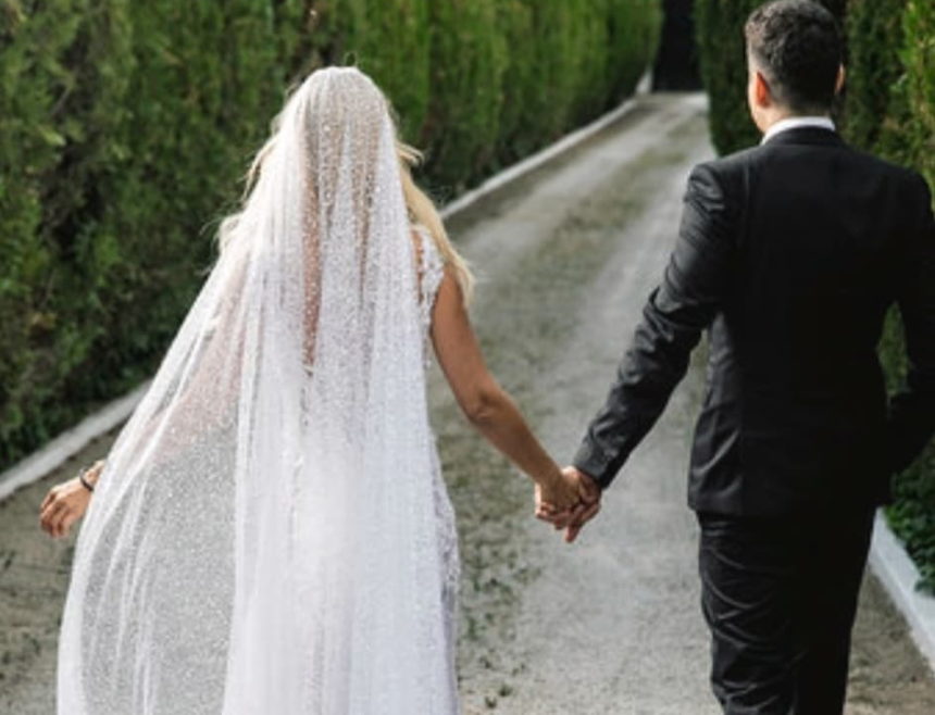 Έλενα Ράπτη: Παντρεύτηκε κρυφά τον αγαπημένο της! Φωτογραφίες