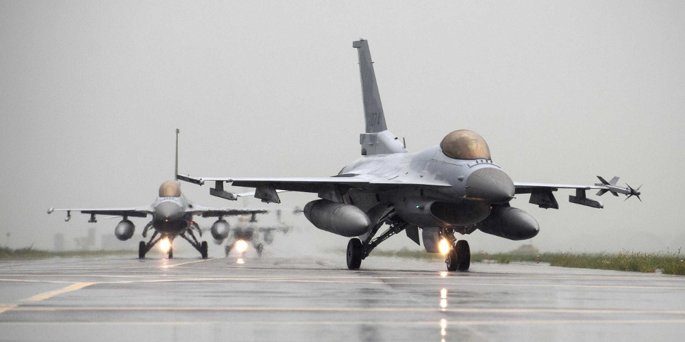 Γενί Σαφάκ: Η Τουρκία στέλνει και μαχητικά F-16 στα Κατεχόμενα μετά τα drones