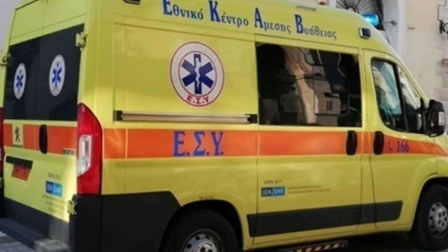 Κέρκυρα: Κρατούμενος επιτέθηκε σε διασώστη του ΕΚΑΒ με σιδερένια σχάρα από φρεάτιο