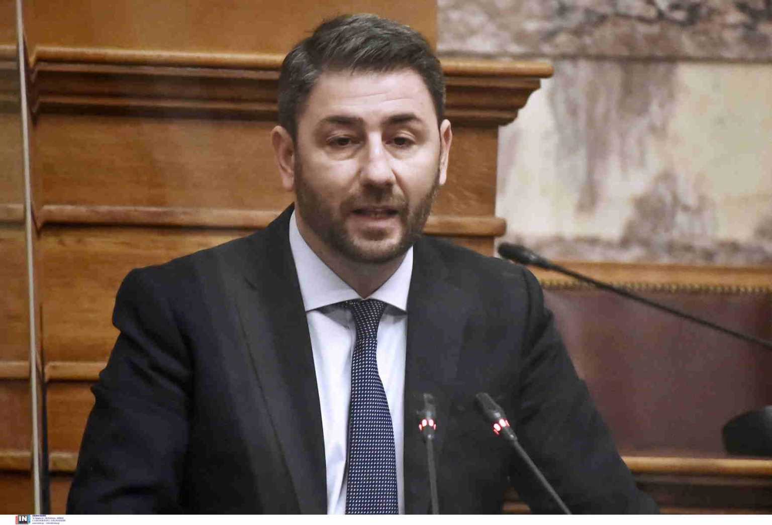 Πρόταση μομφής: Ένταση με το αίτημα του Νίκου Ανδρουλάκη στην Βουλή