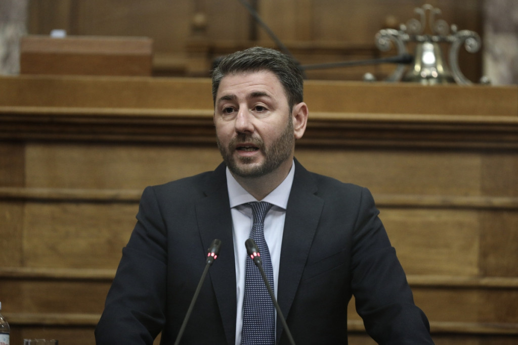 Ανδρουλάκης: Καταψηφίζουμε την κυβέρνηση αλλά δεν θα παίξουμε τα μικροκομματικά παιχνίδια του Τσίπρα
