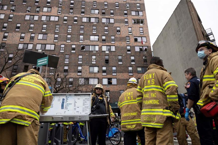 Σοκ στη Νέα Υόρκη: Τουλάχιστον 19 νεκροί από φωτιά στο Μπρονξ - 9 παιδιά