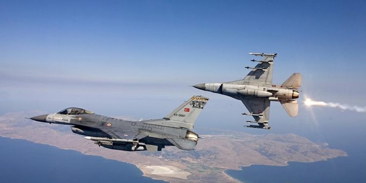 Νέες τουρκικές παραβιάσεις στο Αιγαίο με F-16 και UAVs