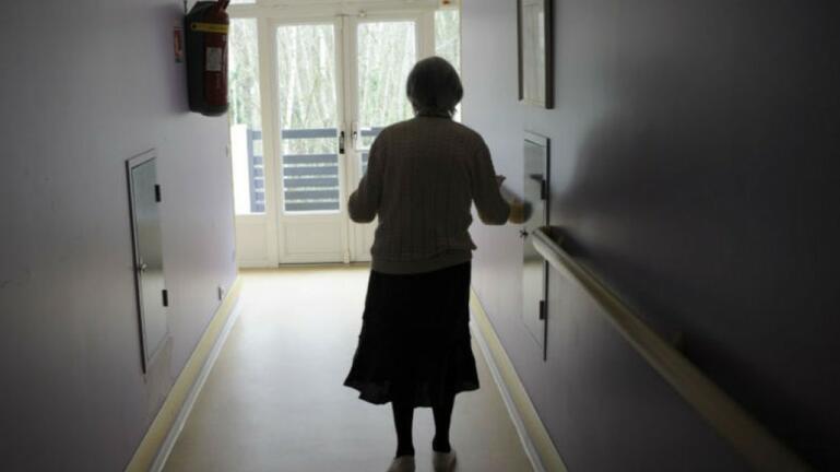 Γηροκομείο στα Χανιά: Αγωνία για το μέλλον των ηλικιωμένων που παραμένουν