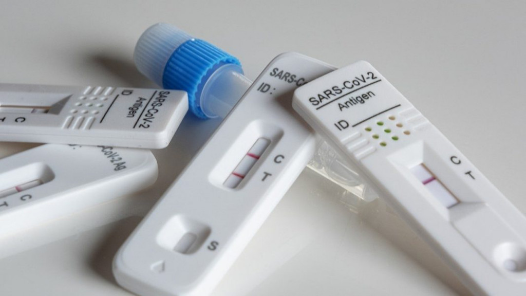 Τσιόδρας: Αποφύγαμε 39.000 θανάτους λόγω των εμβολίων – Πιθανή η εμφάνιση νέας παραλλαγής