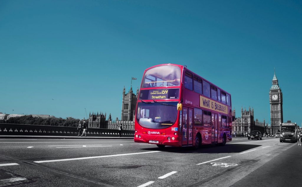 Βρετανία: Σε απεργία για μισθολογικά αιτήματα προχωρούν πάνω από 2.500 χιλιάδες οδηγοί λεωφορείων