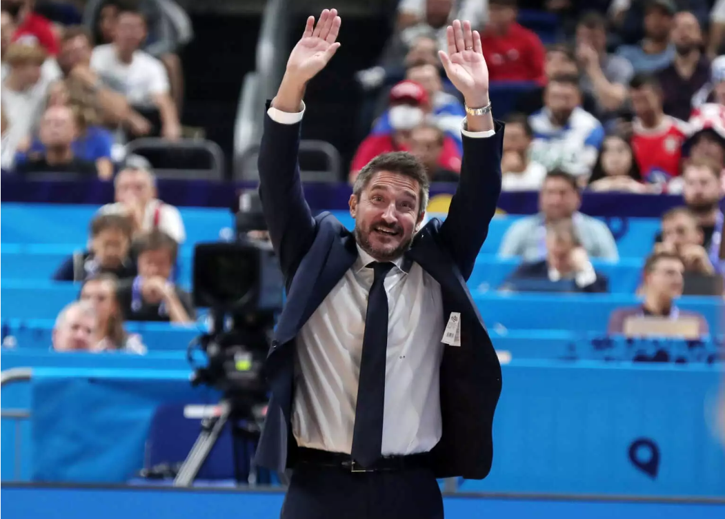 Eurobasket 2022: O Ποτσέκο έδωσε στους παίκτες της Ιταλίας την πιστωτική του κάρτα μετά τη νίκη επί της Σερβίας