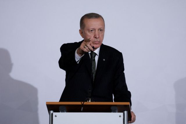 Ερντογάν: Ζητάει από τη Σουηδία σκλήρυνση της στάσης της έναντι των Κούρδων για να πει το «ναι» στην ένταξη στο ΝΑΤΟ