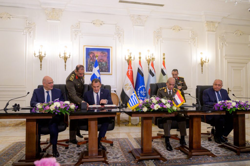 Υπεγράφη η συμφωνία Ελλάδας και Αιγύπτου - Ακυρώνει το τουρκολιβυκό μνημόνιο
