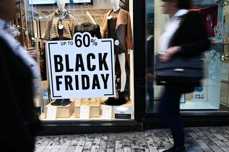 Black Friday σήμερα Παρασκευή (25/11): Κορυφώνονται οι προσφορές στα καταστήματα