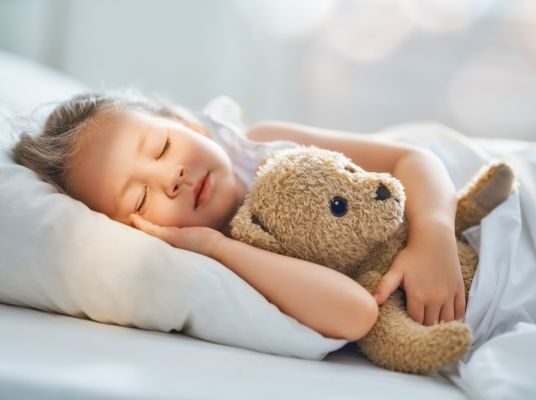 Ύπνος και παιδί: Γιατί είναι σημαντικές οι ρουτίνες;